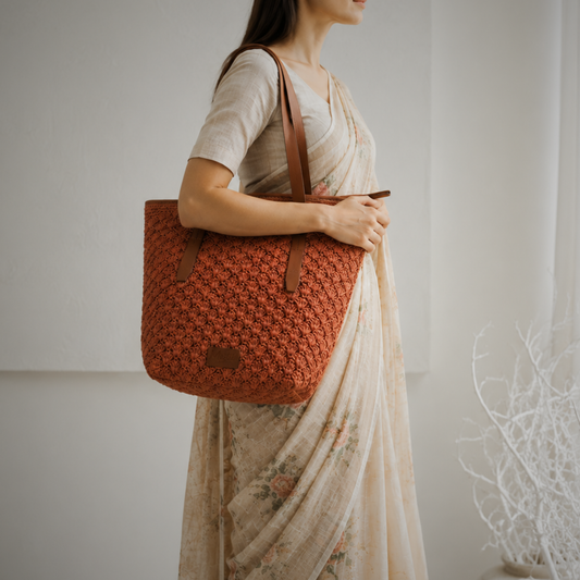 Mustik Raffia Tote Bag