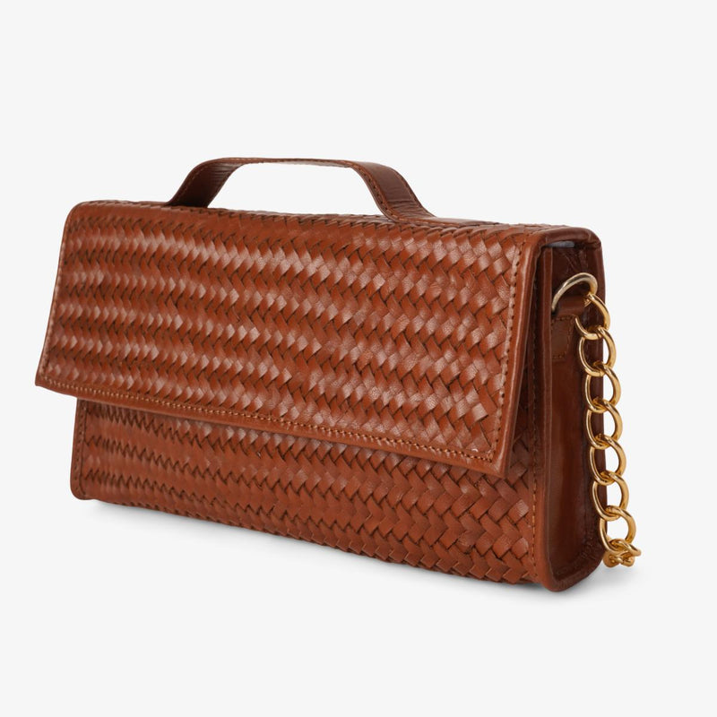 Mustik Sara Woven Leather Clutch – Handwoven Gold Chain Evening Bag