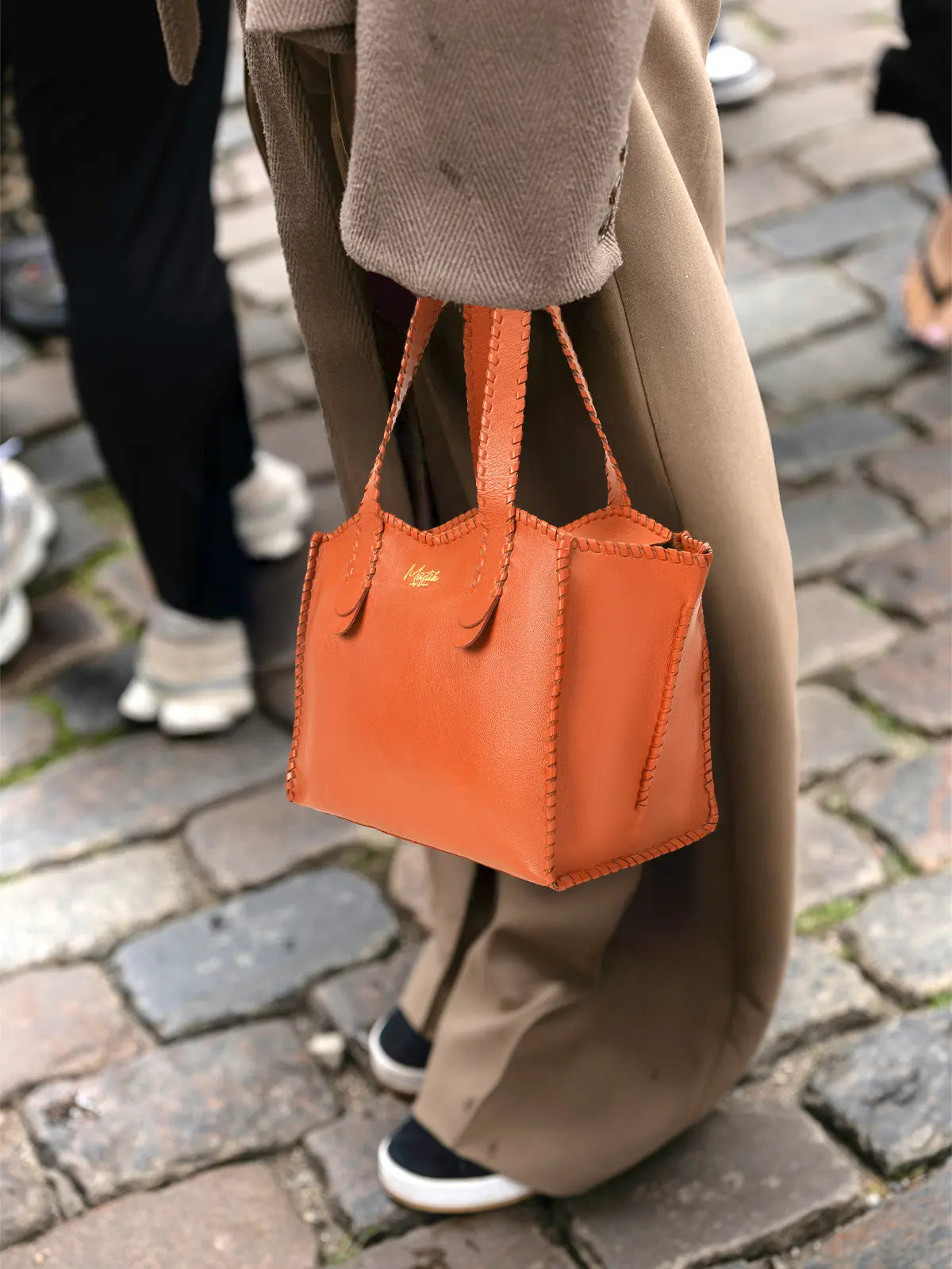 Hand bags